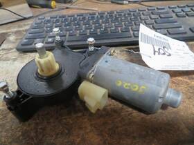 617-00504r Passenger Power Window Motor Front Thru Vin 126014 Fits 02-07 Envoy 172287 617-00504r Passenger Power Window Motor Front Thru Vin 126014 Fits 02-07 Envoy 172287