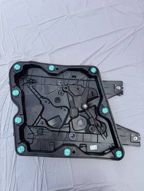 11k837402e Apdty 0211575 2023 Volkswagen Id.4 Rear Left Door Window Regulator With Carrier Oem