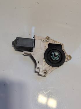 0536014001 Audi A7 S7 4g 2014 Front Window Regulator Motor Right Amd64008 0536014001 Audi A7 S7 4g 2014 Front Window Regulator Motor Right Amd64008