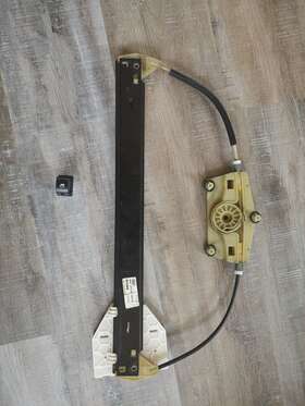 Audi 4fo 839 462 2006 A6 3.2 Quattro Sedan Right Rear Window Regulator And Switch