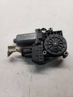 8d0959801d Audi Driver Power Window Motor Front Model Vin D 8th Digit Fits 96-02 A4 1445425 8d0959801d Audi Driver Power Window Motor Front Model Vin D 8th Digit Fits 96-02 A4 1445425