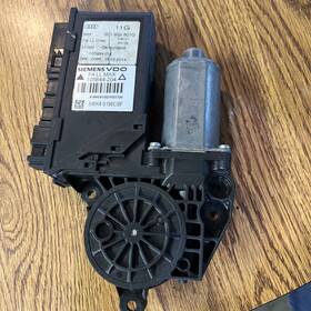 Audi 8e1 959 801g Oem A4 Passenger Side Front Window Motor