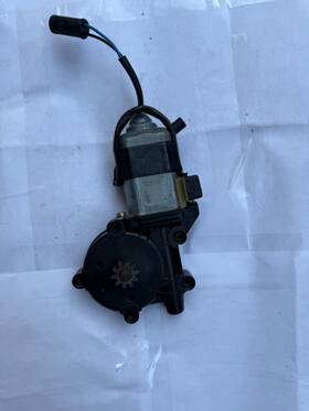 130821164 Bmw 87-93 E30 Convertible Rear Left Quarter Window Motor Oem Used Tested