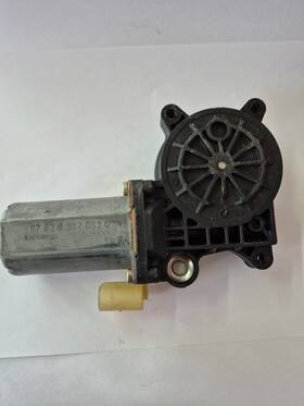 Ns60468 Bmw 423006 2001 X5 E53 Rear Left Window Motor 67 62 8 362 063 Oem