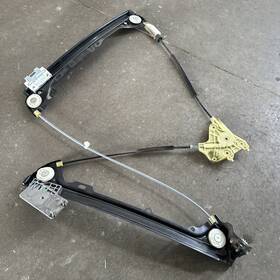 51337193456 Bmw E92 N51 Lci Cic Xdrive At Right Door Window Lifter Regulator