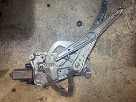 60.81104.0 Bmw 60.81105.0 E36 Window Regulator Set Both Sides - Lemforder And 60.81104.0 Bmw 60.81105.0 E36 Window Regulator Set Both Sides - Lemforder And