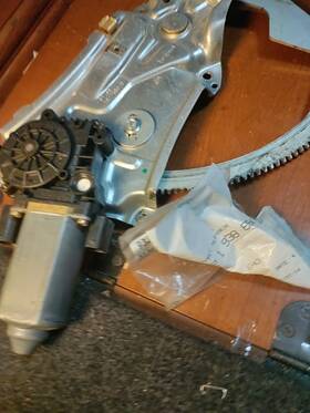 Bmw 613319775809 Window Regulator With Motor E 36 R Side Front