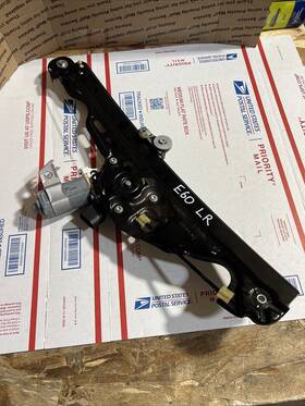 7184743 Bmw 05 06 07 08 09 10 528i E60 Sedan Left Rear Pass Side Window Regulator Oem F8