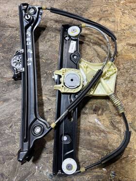 7275397 Bmw 13-18 640i 650i F06 Front Left Door Window Regulator With Motor Oem