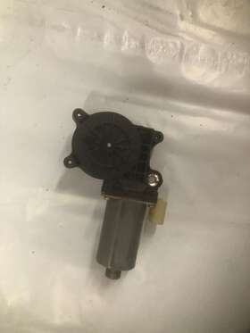 Bm1350111 Bmw Front Window Lift Motor For 2000-06 330ci Coupe 2 Door Left Driver Side