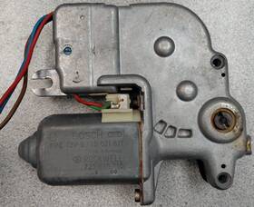 0130821811 Bosch 0130821260 Power Glass Window Motor / Regulator Oem