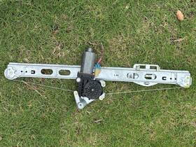 16847740 Bosch Window Regulator Glass Rear Passenger Right Side For Mb Mercedes Ml Class