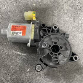83460-m6010 Bosch 2019-23 Kia Forte Rear Right Rr Rh Side Door Window Regulator Motor 83460-m6010 Bosch 2019-23 Kia Forte Rear Right Rr Rh Side Door Window Regulator Motor