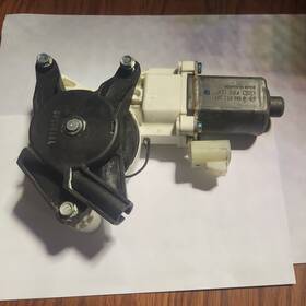 H529rh Bosch Window Motor For 2007-2013 Chevy Suburban 2500 2008 2009 2010 2011 2012 H529rh Bosch Window Motor For 2007-2013 Chevy Suburban 2500 2008 2009 2010 2011 2012