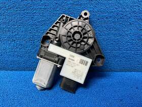 51337457251 Brose 2018 - 2020 Bmw X3 G01 Rear Left Driver Side Door Window Regulator Motor Oem