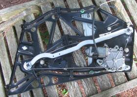 522346 Brose 99-02 Mercedes W208 Clk320 Clk430 Rear Power Window Regulator Passenger Right Rh
