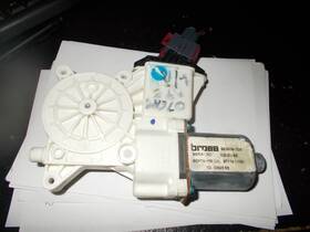 982409-103 Brose 2006-2011 Cadillac Dts Left Rear Drivers Side Power Window Motor Only 982409-103 Brose 2006-2011 Cadillac Dts Left Rear Drivers Side Power Window Motor Only