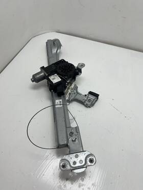 42748833 Buick 2020-2024 Encore Gx Driver Front Window Regulator Oem Used