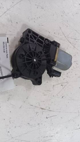 95386446 Buick Passenger Right Power Window Motor Front Fits 13-19 Encore