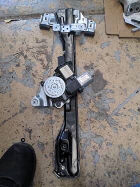 98820-suv20 Buick 2013-2019 Encore Front Left Driver Door Window Regulator With Motor Oem 98820-suv20 Buick 2013-2019 Encore Front Left Driver Door Window Regulator With Motor Oem