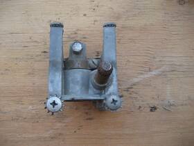 60-1r Cadillac 1955 Buick Century Special 4/dr Hardtop Window Vent Regulator-left Front 60-1r Cadillac 1955 Buick Century Special 4/dr Hardtop Window Vent Regulator-left Front