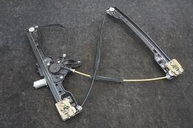 88701279 Cadillac Front Right Door Window Regulator Motor Oem Escalade Esv 21-23 88701279 Cadillac Front Right Door Window Regulator Motor Oem Escalade Esv 21-23