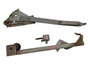 125-00280r Chevrolet Passenger Front Window Regulator Manual 2 Door Fits 67-68 Buick 625351