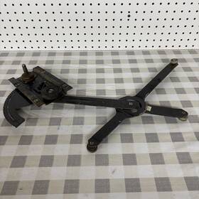 125-01489r Chevrolet Passenger Right Front Window Regulator Manual Fits 82-96 30 Van