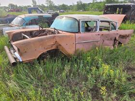 125.gm1s57 Chevrolet 1957 Bel Air Passenger Front Manual Window Regulator 125.gm1s57 Chevrolet 1957 Bel Air Passenger Front Manual Window Regulator