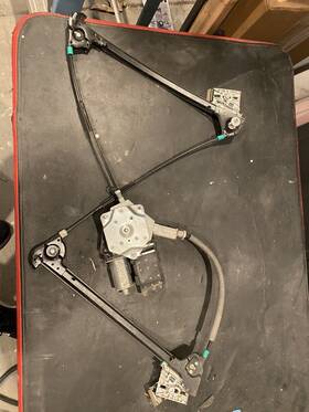 20823062 Chevrolet 2005-2013 C6 Corvette Right Passenger Window Regulator With Motor Oem Tested 20823062 Chevrolet 2005-2013 C6 Corvette Right Passenger Window Regulator With Motor Oem Tested