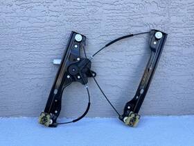 23269945 Chevrolet 2016 - 2019 Cruze Front Left Side Door Window Regulator With Motor Oem 23269945 Chevrolet 2016 - 2019 Cruze Front Left Side Door Window Regulator With Motor Oem