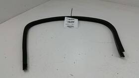 746.gm1p15 Chevrolet 2015 Chevy Impala Door Glass Window Seal Rubber Gasket Right Passenger Rear Back