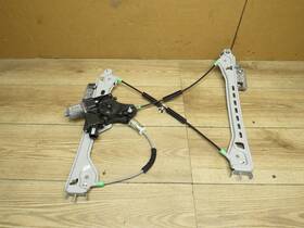 84216131 Chevrolet 14-19 Corvette C7 Right Pass Side Door Window Regulator Motor Oem 8913