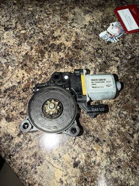 98820g6010 Chevrolet 2018 - 2024 Express 3500 Front Left