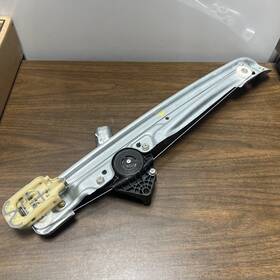 Md030129 Chevrolet 2018-2024 Chevy Equinox Rear Left Door Window Regulator And Motor Oem