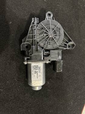 Chrysler 3040314f 2017-2024 Pacifica Voyager Front Left Door Power Window Motor