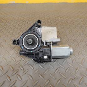 68314760aa Chrysler 68314760ab 2017-2024 Pacifica Rear Right Door Window Regulator Motor