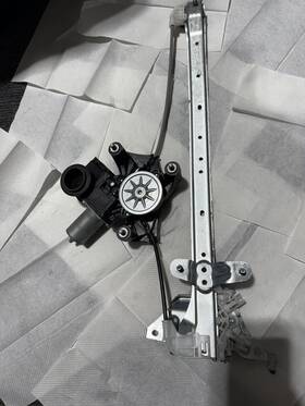 85720-12531 Denso 2023 Toyota Corolla Sedan Rear Left Side Door Window Regulator Motor Oem
