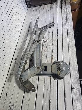 15705142 Dodge Front Passenger Door Window Regulator For Ram 1500 1998 - 2002