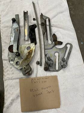 29-da-71 Dodge 1971 Dart Swinger Passengers Rear Window Regulator Tracks 70-73 Ships Free 29-da-71 Dodge 1971 Dart Swinger Passengers Rear Window Regulator Tracks 70-73 Ships Free