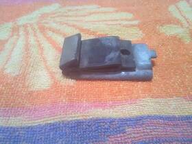 Dodge 55154711 1995 Ram 1500 2500 3500 Power Window Regulator Glass Clamp Bracket
