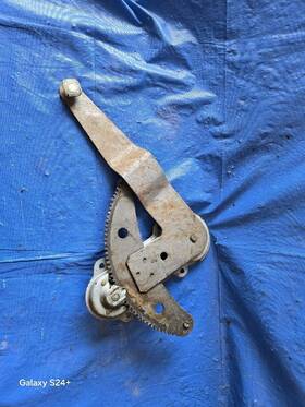 125-01509al Ford 84-87 88 89 90 Topaz Left Front Window Regulator Manual 4 Door Driver Side 26642 125-01509al Ford 84-87 88 89 90 Topaz Left Front Window Regulator Manual 4 Door Driver Side 26642