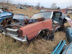 163.fd1n68 Ford 1968 Torino Comet Fairlaine Fastback Drivers Quarter Window Regulator