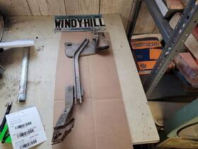 299.fd1h62 Ford 1962 Falcon Convertible Lh 1/4 Window Track Guide