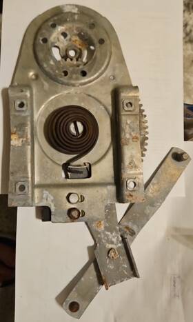 43182 Ford Used 1961 62 63 Thunderbird Regulator Right Rear Window 43182 Ford Used 1961 62 63 Thunderbird Regulator Right Rear Window