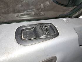 641-02800l Ford Lh Driver Side Front Door Window Switch 2015 Transit25 Sku#4053634