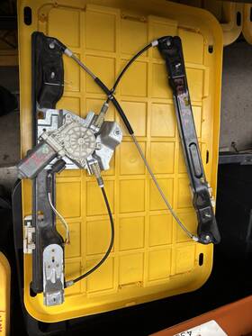 8a8z7423394a Ford 2009 2019 Flex Rear Right Window Regulator And Motor Oem Passenger Side