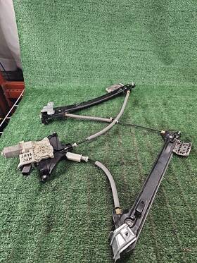921275-108 Ford 2015-2023 Mustang Coupe Front Left Door Window Regulator And Motor Oem