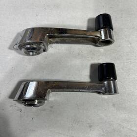 Baaa-8123352-b Ford 1953-1955 Pickup Truck Original Window Cranks Used No Clips. Baaa-8123342b Baaa-8123352-b Ford 1953-1955 Pickup Truck Original Window Cranks Used No Clips. Baaa-8123342b