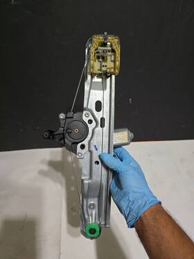 Bm51a27001be Ford 2012 - 2018 Focus Rear Left Door Window Regulator With Motor Oem Bm51a27001be Ford 2012 - 2018 Focus Rear Left Door Window Regulator With Motor Oem